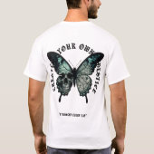 ヴィンテージ ゴシック 蝶 スカル ストリートウェア Tシャツ (裏面)