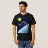 ヴィンテージ サイエンス フィクション 宇宙飛行士の宇宙遊泳 Tシャツ (正面フル)