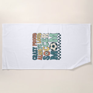 ヴィンテージ サッカー ママ プラウド ラウド Tシャツ デザイン_1 ビーチタオル