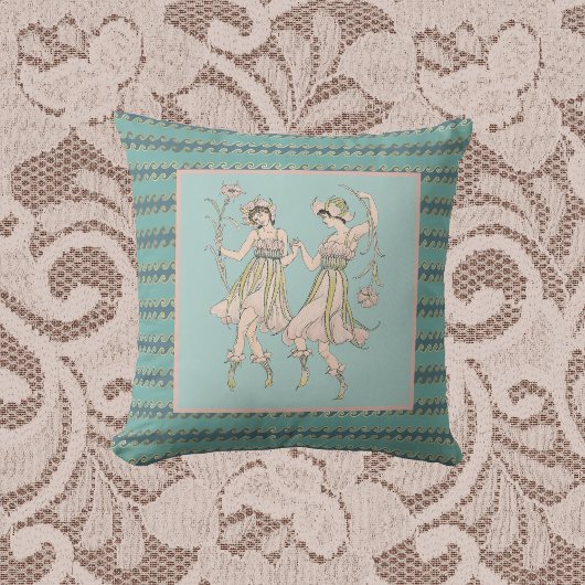 ヴィンテージ・シェイクスピアの花壇の女性 クッション