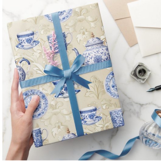 ヴィンテージ シノワズリーの食器 アンティーク ダマスク ラッピングペーパー