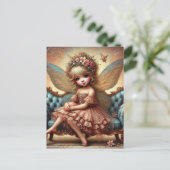 ヴィンテージ・ソファに着たピンクのドレスをまとった可愛らしい妖精 ポストカード (スタンド正面)