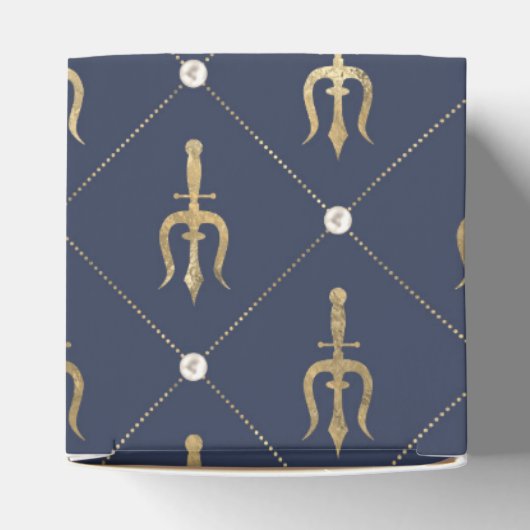 ヴィンテージ ネイビーブルーとゴールドの三叉槍 フェイバーボックス (上部)