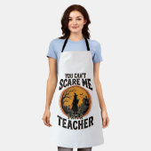 ヴィンテージ ハロウィン 先生 怖い 学校 Tシャツ デザイン エプロン (着用した状態)