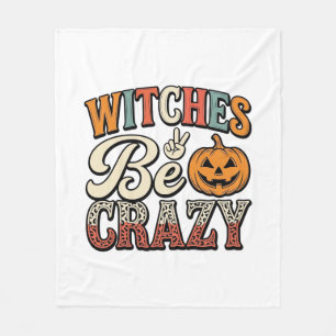 ヴィンテージ・ハロウィンTシャツデザイン 魔女はクレイジー_1 フリースブランケット