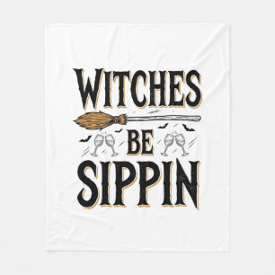 ヴィンテージ・ハロウィーン・ドリンクTシャツ「魔女は飲む」_1 フリースブランケット