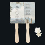 ヴィンテージ・フェアリーテイル・キャッスル・ラスティック・フォレスト・ウェディング ハンドファン<br><div class="desc">美しいおとぎ話の城がラスティックな森に佇む。フェアリーテイルの舞台を描いたヴィンテージの水彩画イラストを使用したユニークなウェディングデザイン。"かつては"そして"その後も幸せに"と物語のようなウェディングデザインで、プリンスとプリンセスのウェディングテーマに最適。エレガントなストーリーブックスクリプトのタイポグラフィーが、おとぎ話のような雰囲気を醸し出す。モダンとトラディショナルな要素を兼ね備えた、魅力的なウェディングプログラムデザイン。ウェディングの招待状やその他のステーショナリーアイテムもご用意。</div>