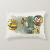 ヴィンテージ マザーグースのナーサリーライム ヘイ ディドルディドル アクセントクッション (正面)