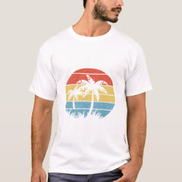 ヴィンテージ+ヤシの木+サンセット+レトロストライプデザイン Tシャツ