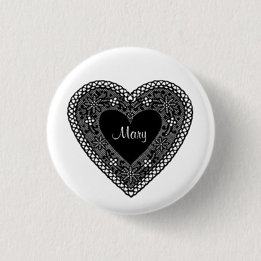 ヴィンテージ ラベンダーハートに名前を書く 缶バッジ (正面)