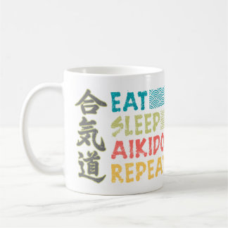 ヴィンテージ・レトロ Eat Sleep 合気道 Repeat ドリンクマグ コーヒーマグカップ