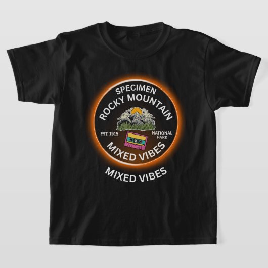 ヴィンテージ ロッキー山脈ミックスバイブス Tシャツ (レイダウン)