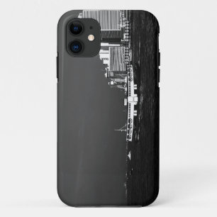 ヴィンテージ 中国 香港 ボート スカイスクレイパー 海 iPhone 11 ケース