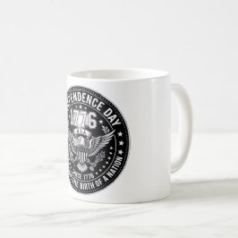 ヴィンテージ 1776 独立記念日 ディストressed エンブレム フーディー コーヒーマグカップ