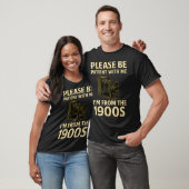 ヴィンテージ 190年代生まれなので我慢してください Tシャツ (ユニセックス)