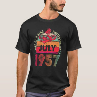 ヴィンテージ 1957年7月生まれ 65歳の誕生日おめでとう Tシャツ