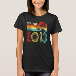 ヴィンテージ 2013 10歳の男の子 女の子 10歳の誕生日 Tシャツ