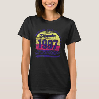 ヴィンテージ 25歳の誕生日は最高にかっこいい December Tシャツ