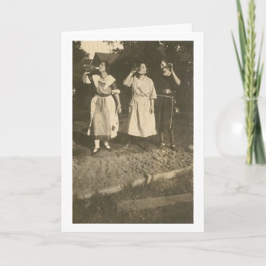 ヴィンテージ- 3人の女性がボトルから抱き寄せ カード (正面)