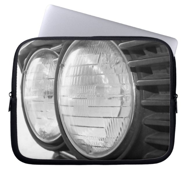 ヴィンテージBMWのヘッドライトのラップトップスリーブ ラップトップスリーブ (正面)