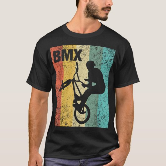 ヴィンテージBMXライダー – 自転車スタントレース Tシャツ (正面)
