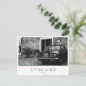 ヴィンテージFIAT車でイタリアのモノクロ ポストカード (スタンド正面)