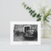 ヴィンテージFIAT車でイタリアのモノクロ ポストカード (スタンド正面)
