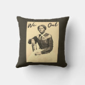 ヴィンテージHarriet Tubman - We Out - Black History クッション (裏面)