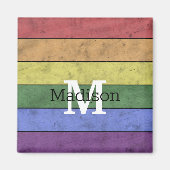 ヴィンテージLGBT国旗のプライド悩むレインボーモノグラム マグネット (正面)