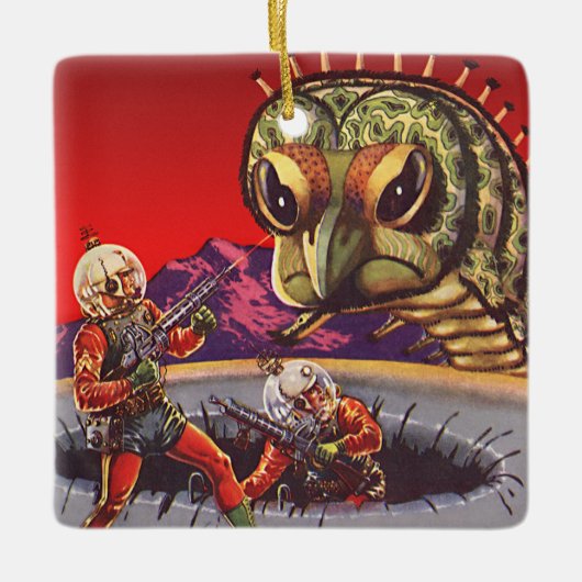 ヴィンテージSF巨大百足虫戦争 セラミックオーナメント (正面)