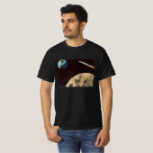 ヴィンテージSF、月の上のロケット船 Tシャツ (正面フル)