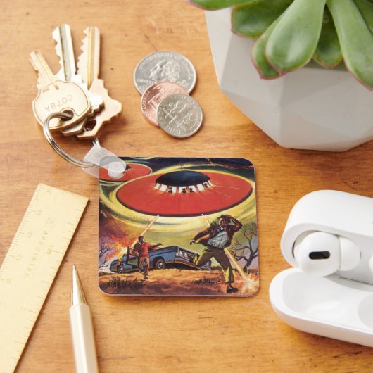 ヴィンテージSF、SF UFOエイリアン侵入 キーホルダー (デスク)