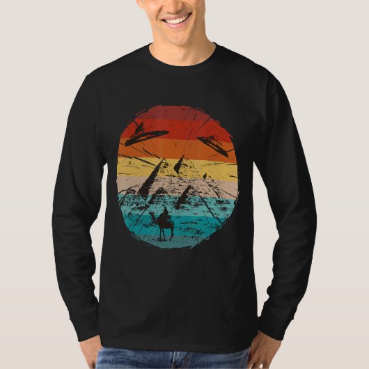 ヴィンテージUfo古代エジプトのピラミッドEgyptエイリアン Tシャツ (正面)