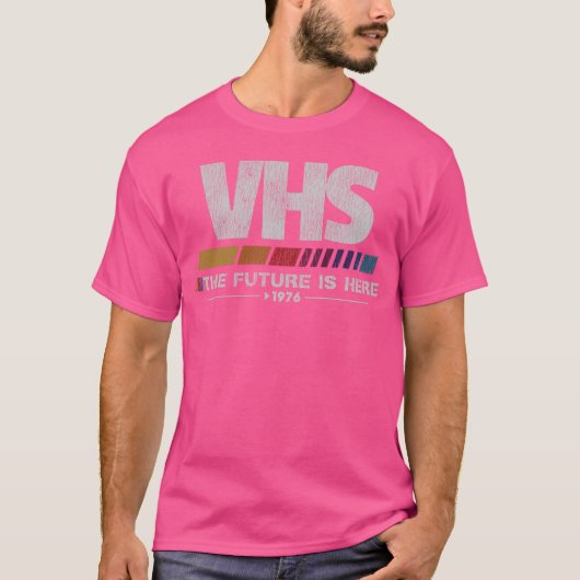 ヴィンテージVHS 未来はここにある Tシャツ (正面)