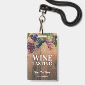 ヴィンヤードの木&ぶどうワイン試飲ツアーロゴ バッジ (正面（ネックストラップ付）)