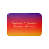 ヴィヴィヴィッドレインボーパーソナライズされたネームLGBTQゲイ バスマット (正面)