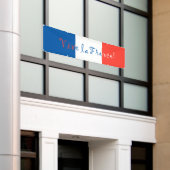 ヴィヴラフランスフランスの国旗 横断幕 (ビルの外側)