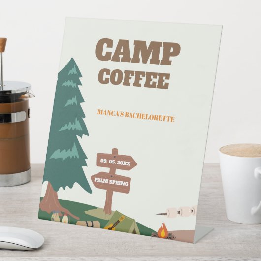 ヴェイルキャンプコーヒーの看板の前の最後の道 台座サイン (インサイチュ)