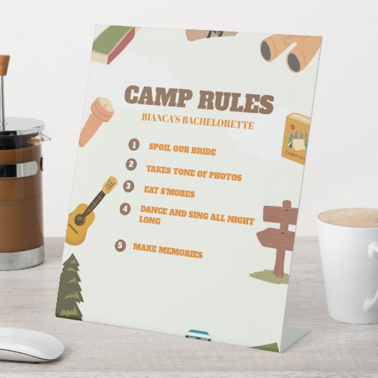 ヴェイルキャンプルールの前の最後のトレイルバチェロレッテ 台座サイン (インサイチュ)