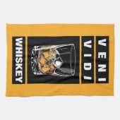 ヴェニヴィディウイスキー | ウイスキーおもしろい愛好家のための引用文 キッチンタオル (横)