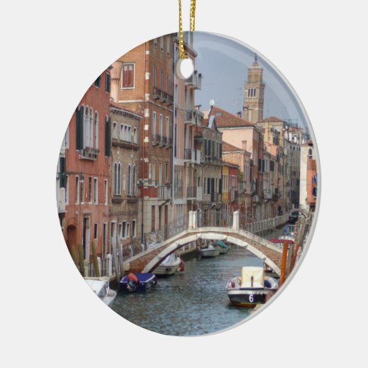 ヴェネツィアのドルソドゥーロ地区, イタリア セラミックオーナメント (左)