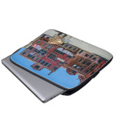 ヴェネツィアの箱を持つカート ラップトップスリーブ (正面下部)