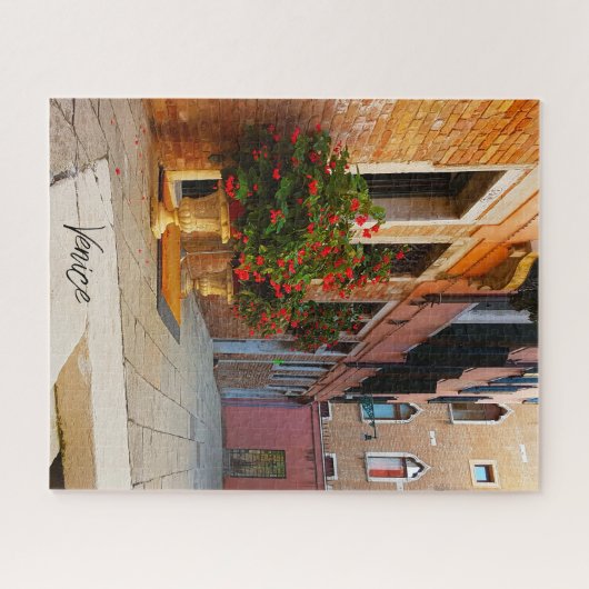 ヴェネツィアの美しい赤い花の運河イタリア ジグソーパズル (横)