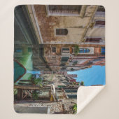 ヴェネツィアの運河と狭い通り シェルパブランケット (正面)