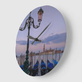 ヴェネツィアアウェイクンズ ラージ壁時計 (傾斜)