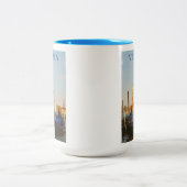 ヴェネツィアイタリアヴィンテージ旅行ポスター ツートーンマグカップ (中央)