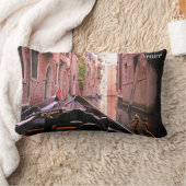 ヴェネツィアゴンドラに乗る運河イタリア ランバークッション (ブランケット)