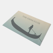 ヴェネツィアゴンドラシルエットアットサンセットパーソナライズされた ドアマット (アングル)