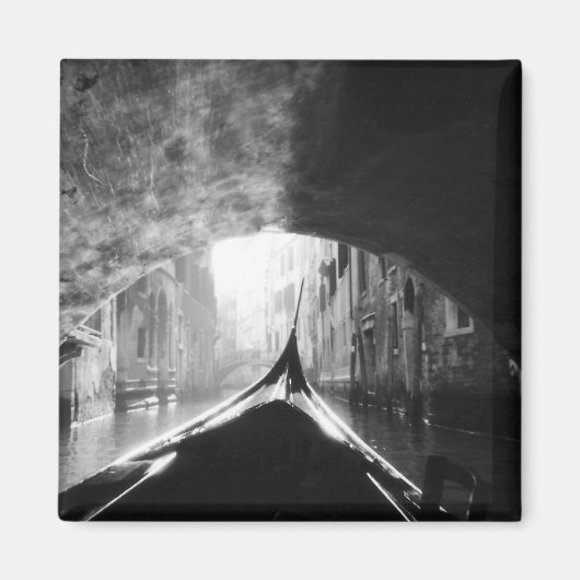 ヴェネツィア橋の下のゴンドラ マグネット (正面)