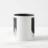 ヴォルフガング・アマデウス・モーツァルトの未完成のポートレート マグカップ (中央)